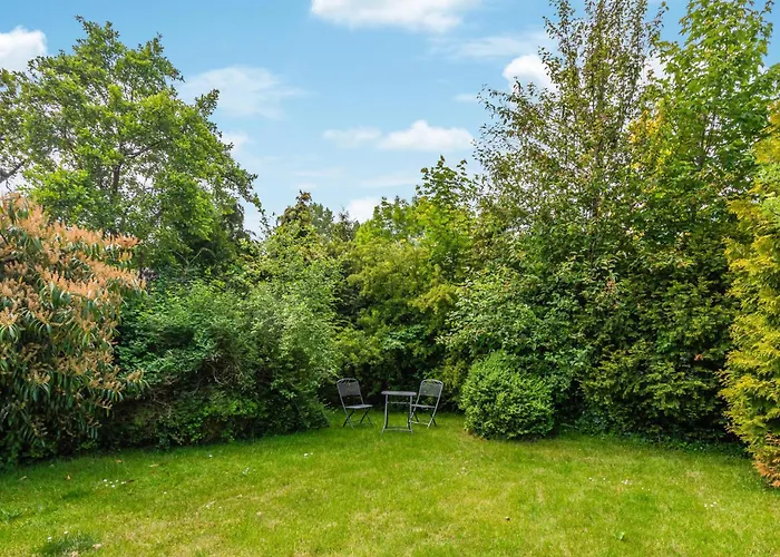 Apartment Awesome In Hasselberg (Schleswig-Holstein)